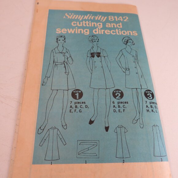 Simplicity 8142 Clothing Pattern Miss Size 12 Dress Fitted button front - Picture 3 of 9
